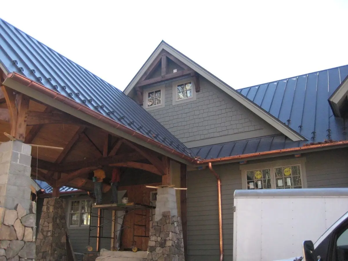 Craftsman Roofing team delivering quality roofing work in Tyler Lake Heights